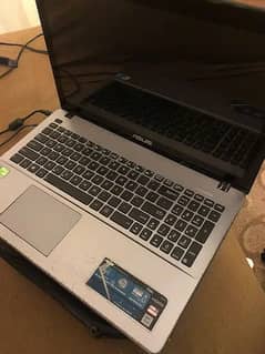 ASUS Laptop X550LD  i5,4gb,2gb,750gb gaming laptop