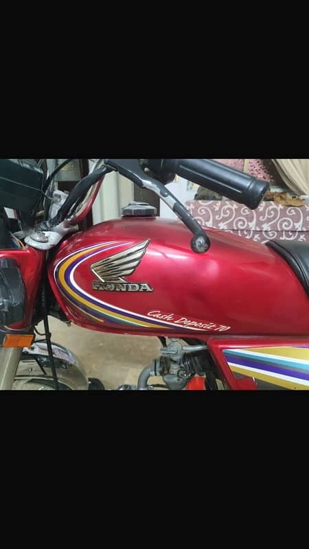 HONDA CD 70 / 2015 2