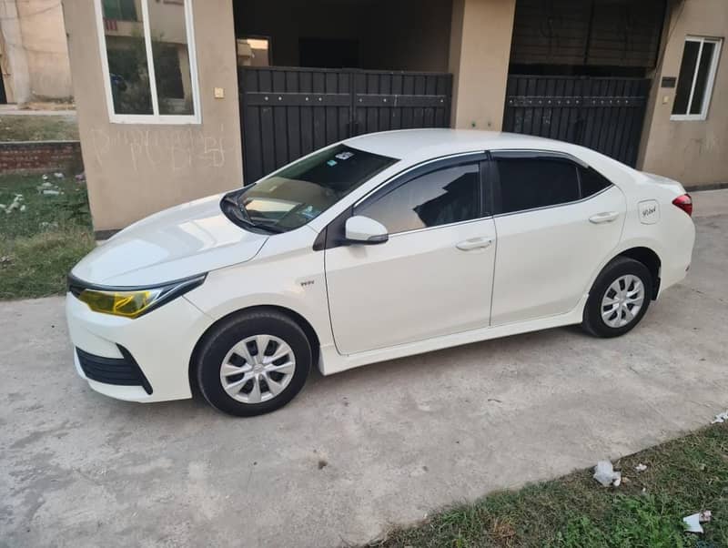 corolla XLi VVTi 4