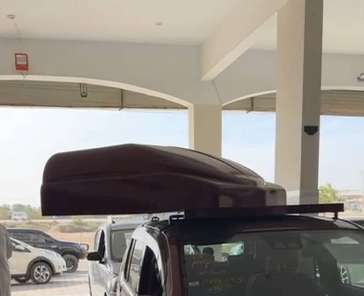 CAR ROOF STORAGE BOX CARRIER 1