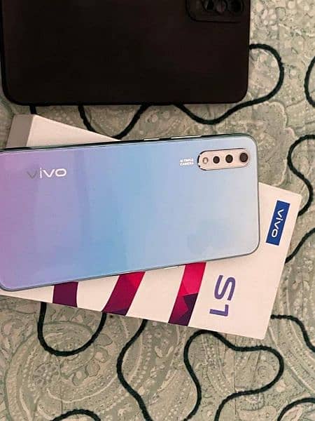 Vivo S1 4/128 GB PTA approved 0325,411510 WhatsApp number 1