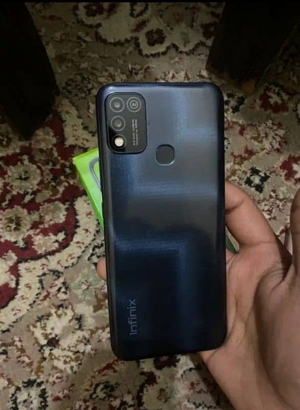 Infinix hot 10 play 4/64 1