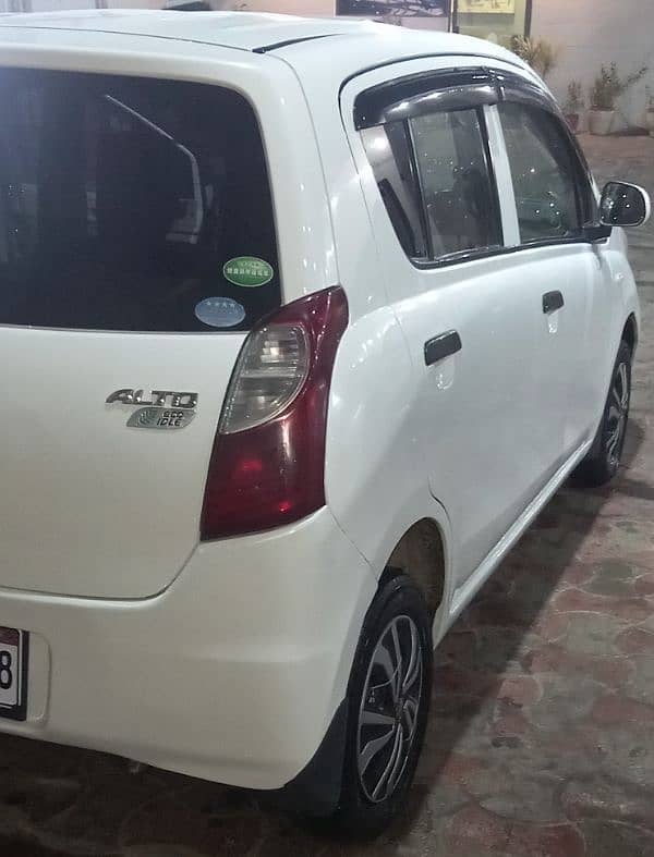 Suzuki Alto 2013 13