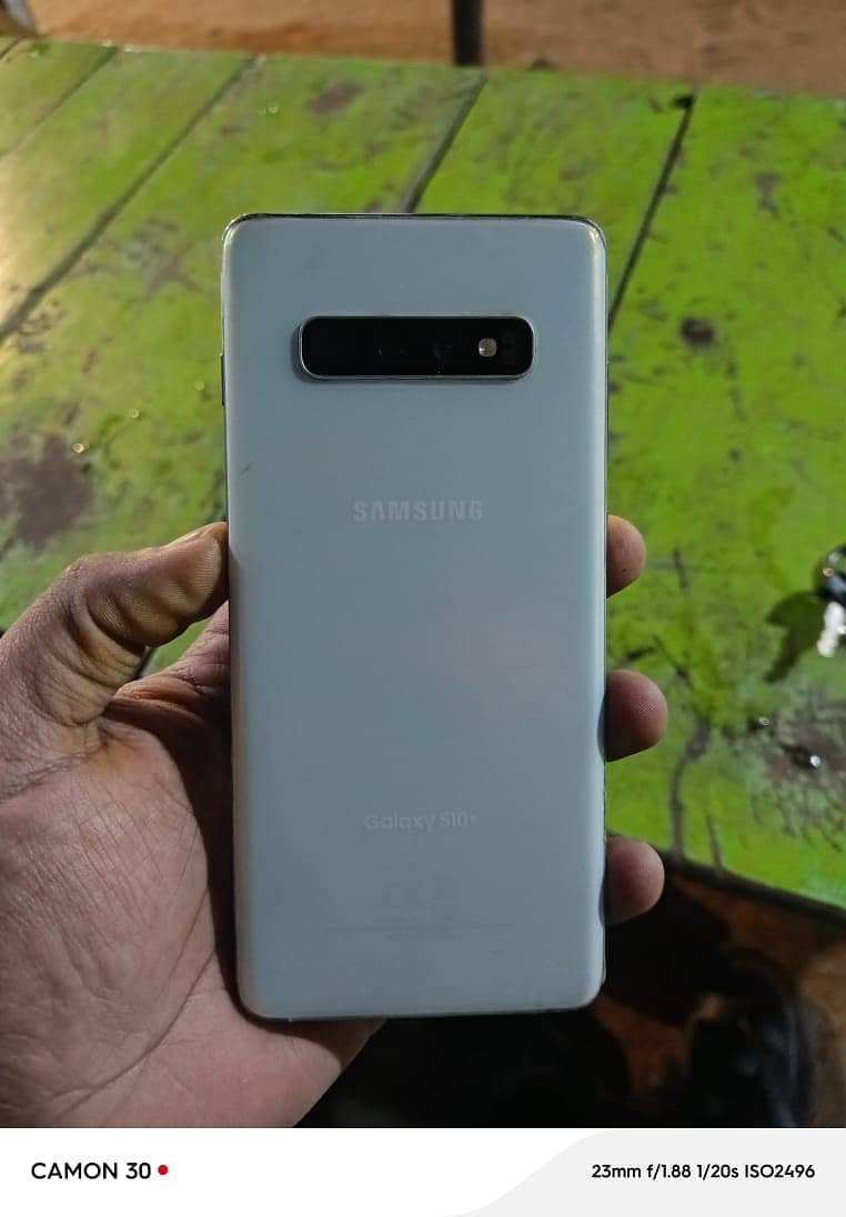 Samsung S10 + 8gb 128gb 1