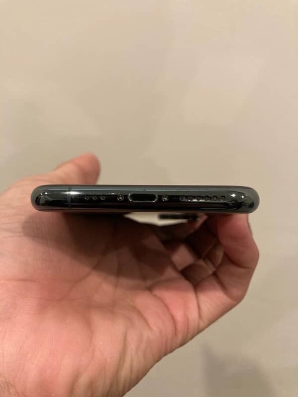 iphone 11 pro (PTA approved) 4