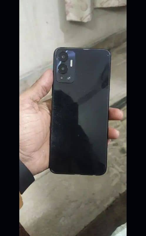 Infinix Hot 12   6/128 0