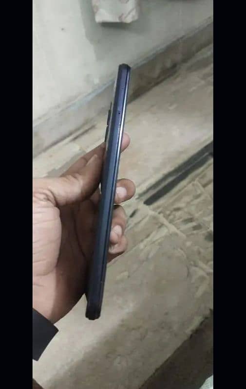 Infinix Hot 12   6/128 2