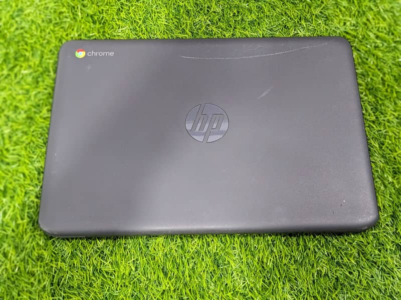 Hp Chromebook 11G7 4GB RAM 16GB Storage Builtin Playstore 2029 Update! 2