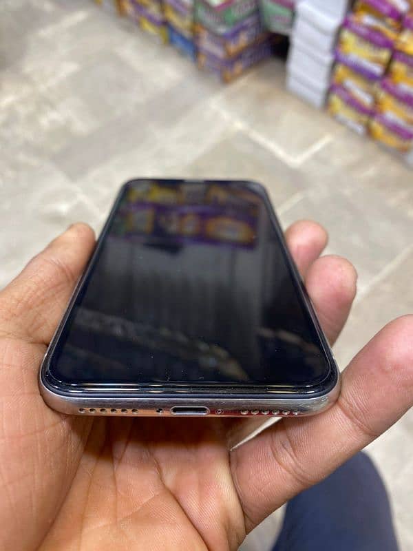 iphone x pta approved with box.   argent sale no exchange 5