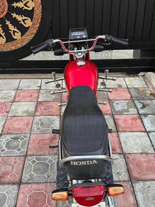 united 70cc 4