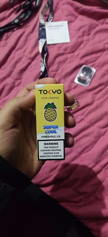 Xros nano 4. (new) 10/10 condition + 30ml pineapple new bottle 3