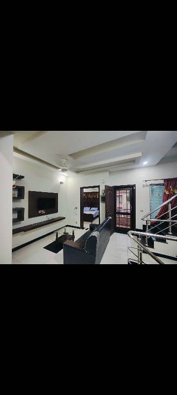 Furnished 5 marla House Upper Portion For Rent in Bahria Town Lahore 2