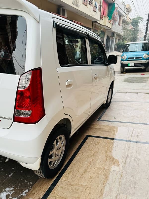 Suzuki Wagon R 2021 registered in 2022 Bumper to Bumper jenioun 5