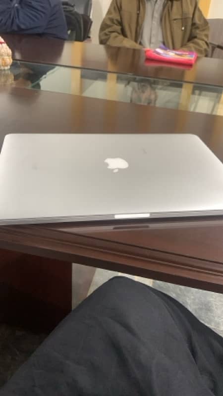 MacBook Pro 2013 , core i7 , 16GB ram, 256 SSD 0