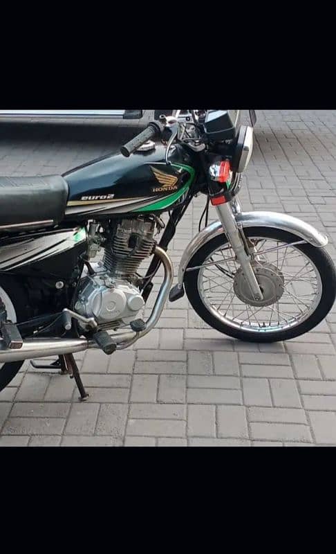 Honda CG 125 Good Condition Bike For Sale 3