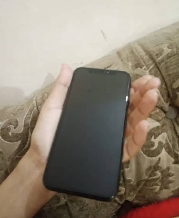 iPhone X 64 gb pta proved Face ID ok tone tone ok 86 health 3