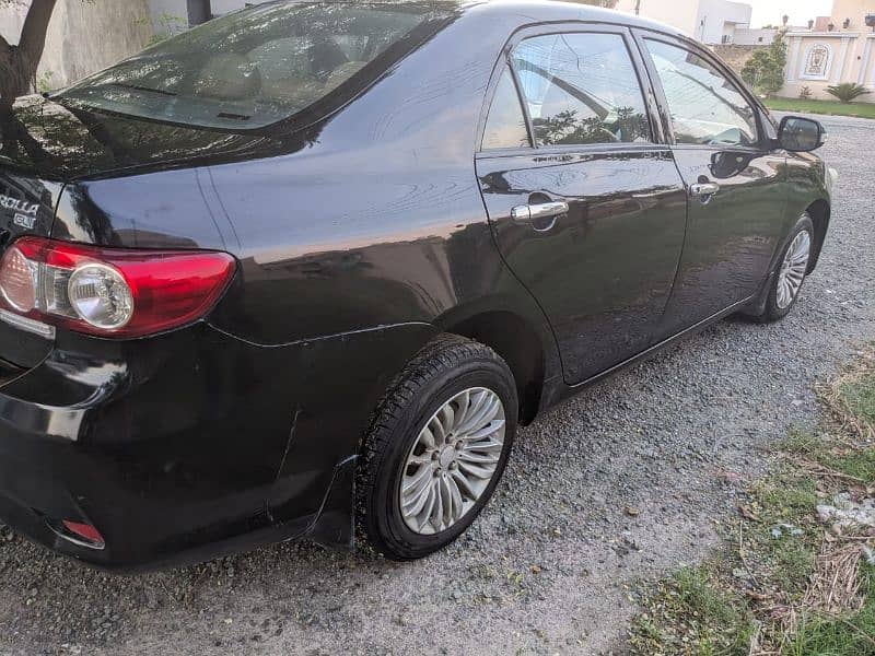 Toyota Corolla GLI 2013 3