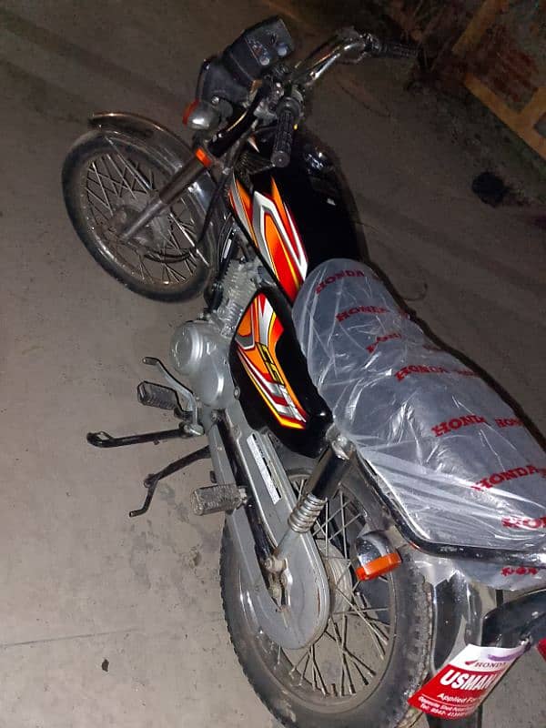 HONDA CG 125 03102547525 MY WHATSAPP NO 6