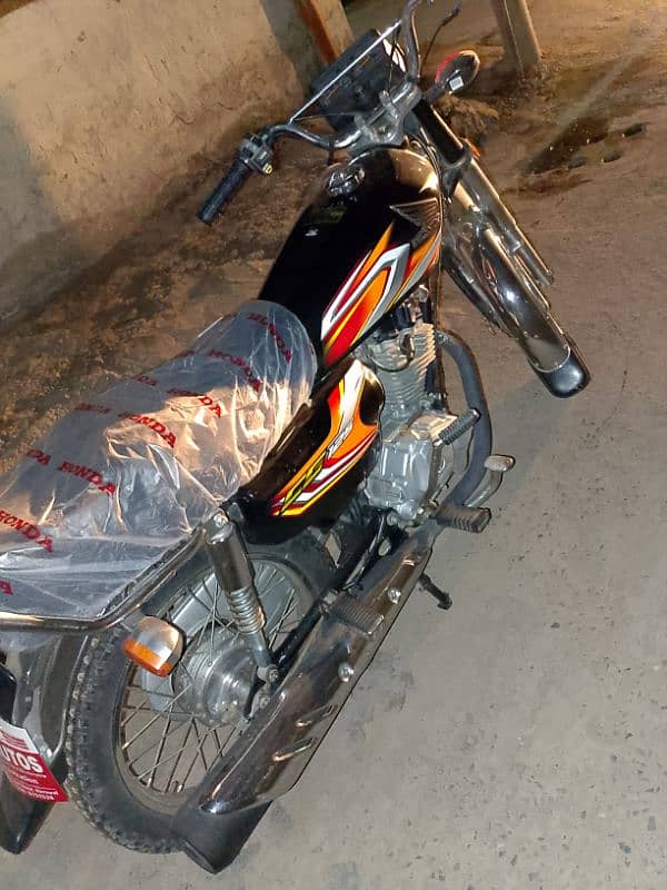 HONDA CG 125 03102547525 MY WHATSAPP NO 7