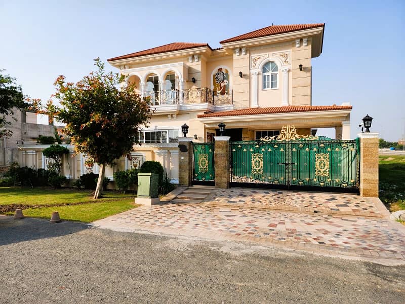 1 Kanal Luxury House for Sale in X-Block DHA Phase 7 Lahore 0