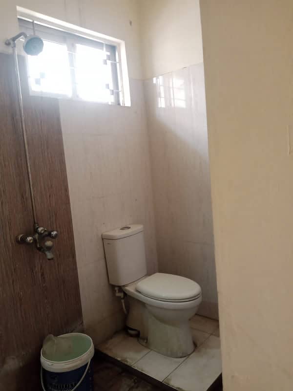 10 Marla House For Sale In Paragon City Lahore 3