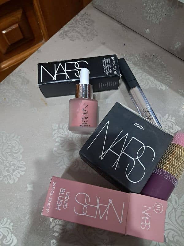 nars makeup deal light 2 mont blanc. 3