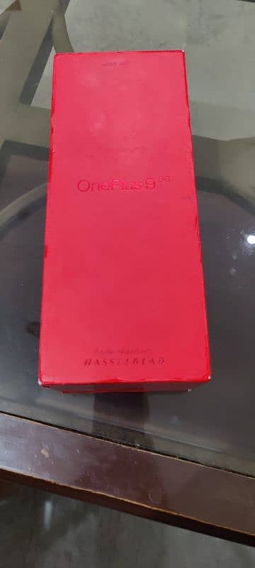 one plus 9 just box open 1