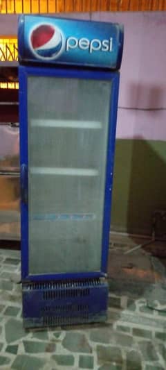 pepsi fridge  10/10 urgent sale