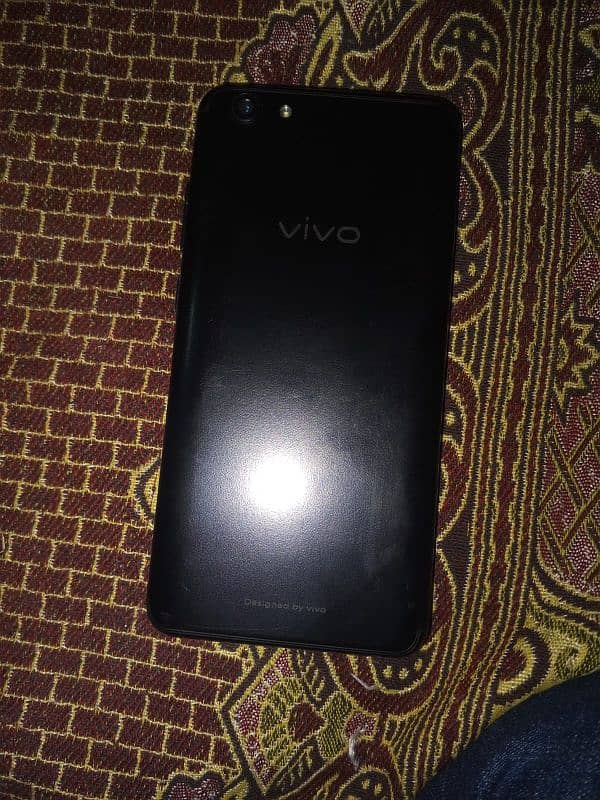 vivo y90 6 128 all OK good condition exchange possible 5