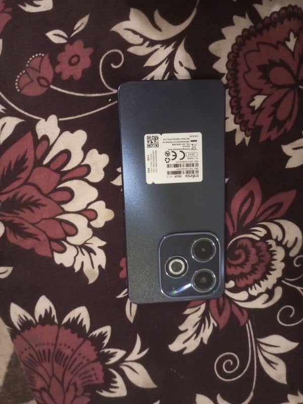 INFINIX HOT 40I WITH BOX 8+8/128 6