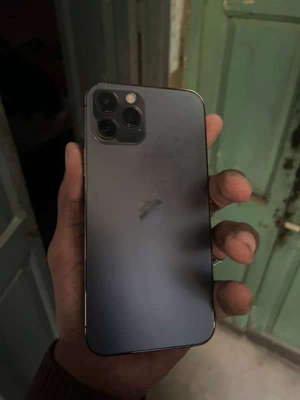 iPhone 12 pro 128gb 0