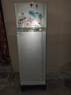 Dawlance Refrigerator Fridge