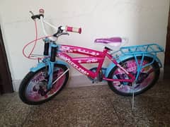 Girls cycle