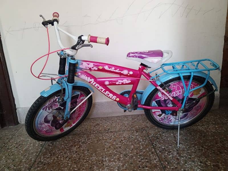 Girls cycle for 6-8 yrs old 0