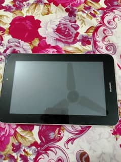 Huawei tablet  (cell :0321-2529520)