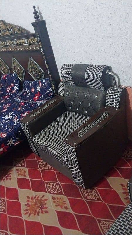 5 seater wooden sofa, price negotiable 2