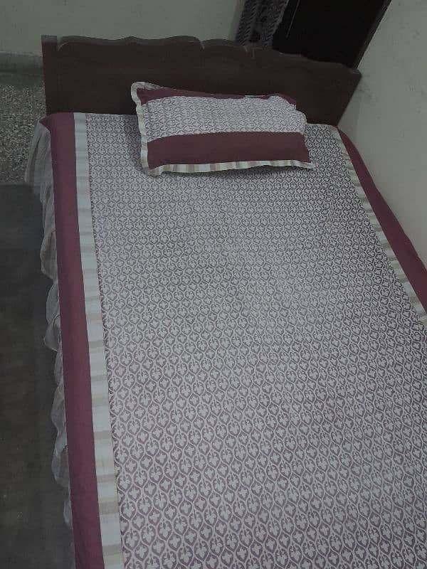 Pure Wood single Bed (4fitx6) 3