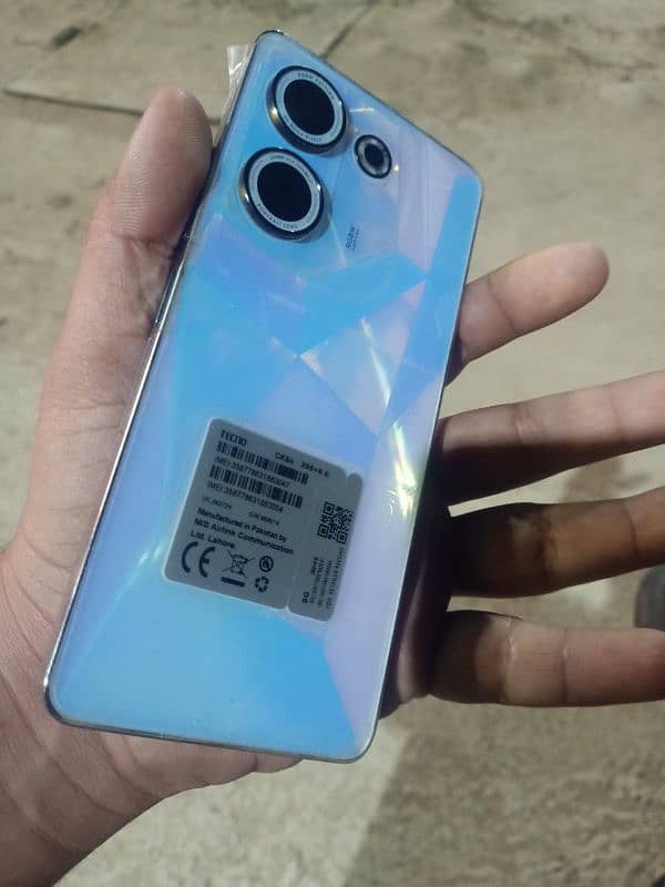 tecno camon 20   8+8-256 with box charger 1