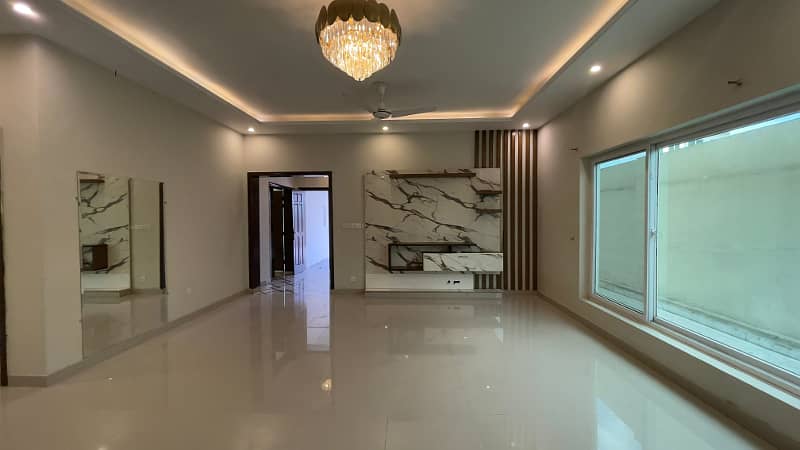 1 Kanal Double Storey House Available For Rent 18