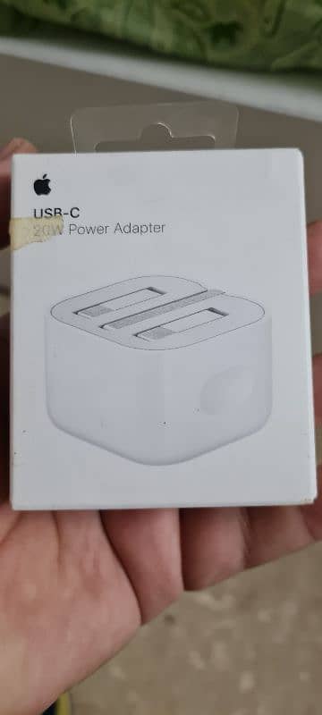 adapter usb-c 20W 0