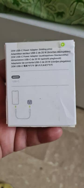 adapter usb-c 20W 2