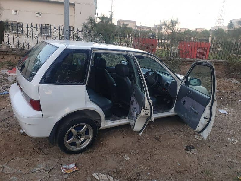 Suzuki Cultus VXR 2003 1300cc auto 7