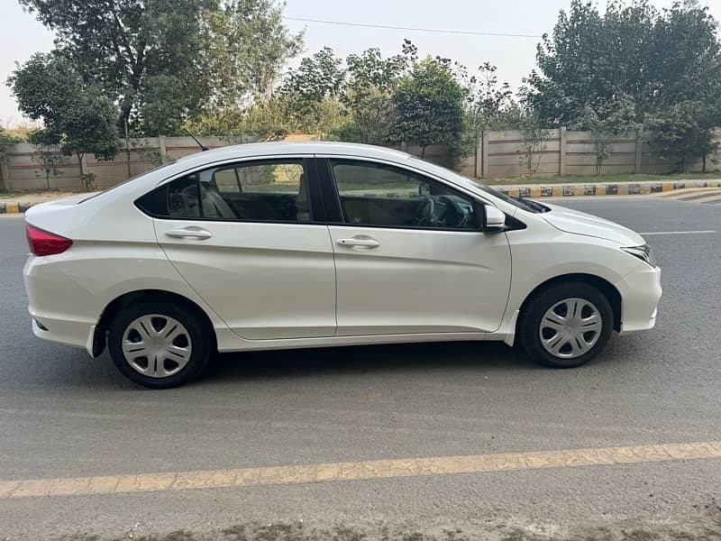 Honda City IVTEC 2024 8