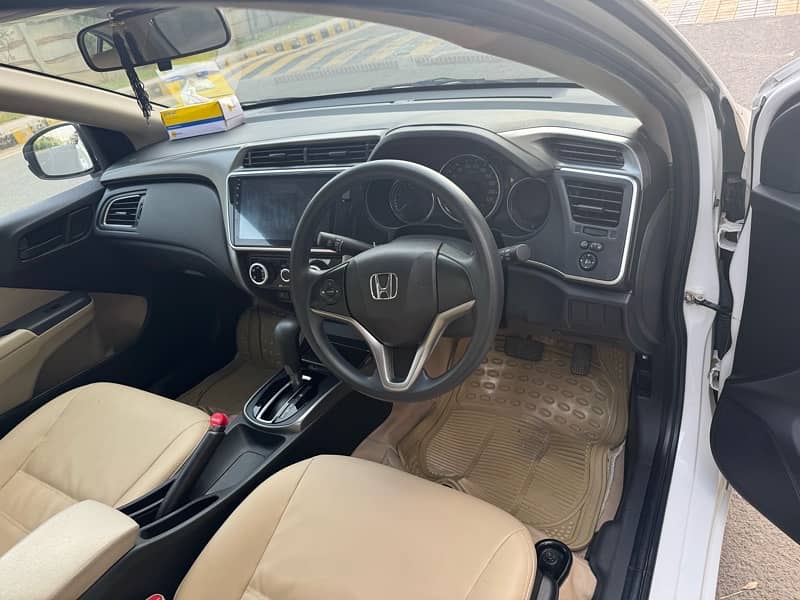 Honda City IVTEC 2024 16