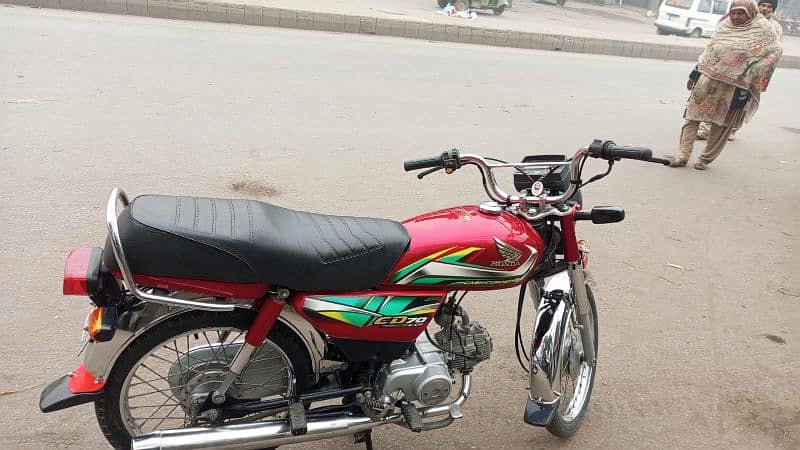 CD 70 motarcycle is very very good condition 0