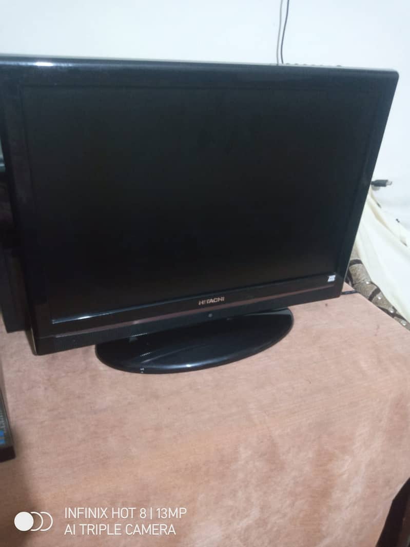 Hitachi LCD for sale 0