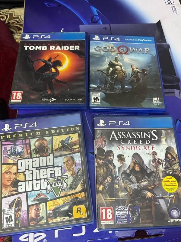 PS4 Fat 500gb For Sale with FOUR games 10/10 condition 3