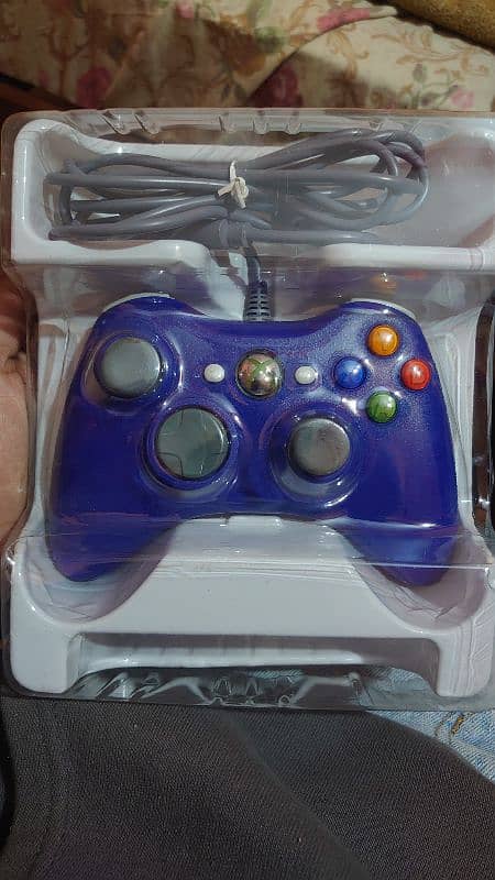 Xbox 360 Wired controller 10/10 condition new 1