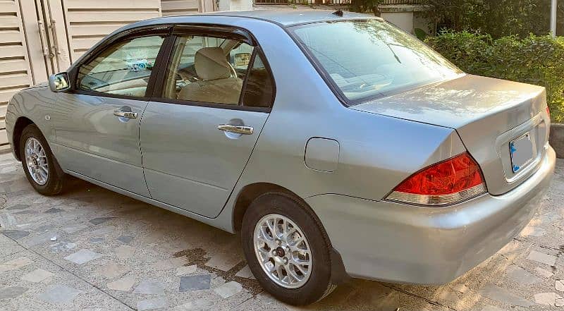 Lancer 1.6 Manual SR 2006 Islamabad. 1