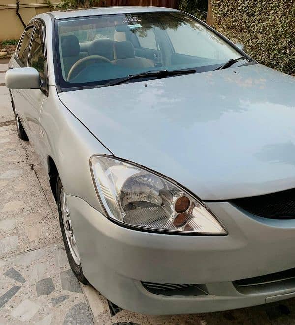 Lancer 1.6 Manual SR 2006 Islamabad. 8